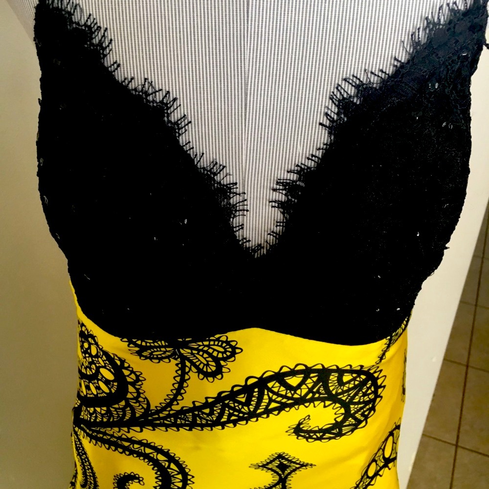 Long Dress - Picture 2 of 6